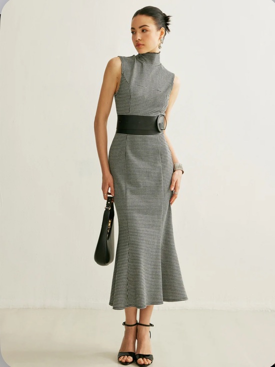 Commense Dresses & Skirts - COMMENSE Belted Plaid Sleeveless Dress | S